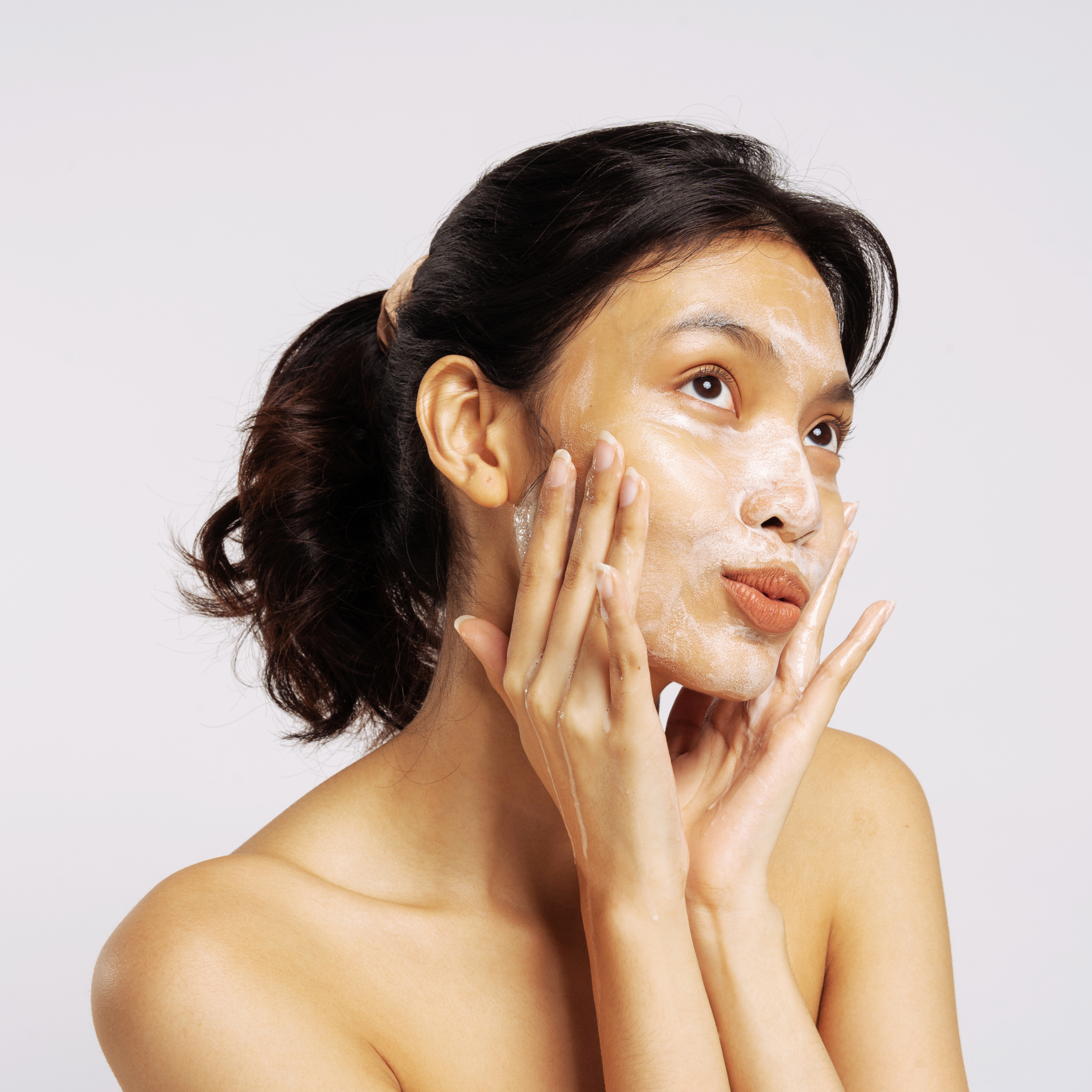 Neemra Clarifying Facial Cleanser